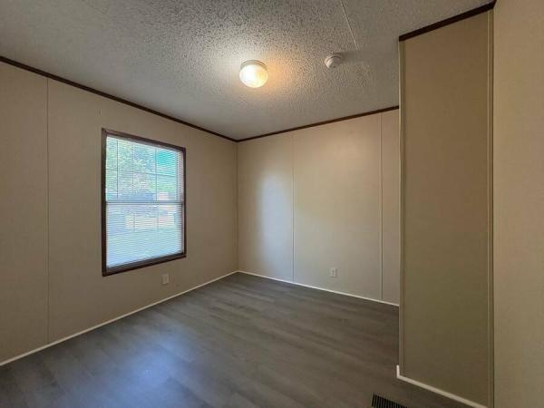 2019 LH166432F  Home