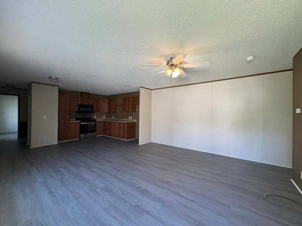 2019 LH166432F  Home