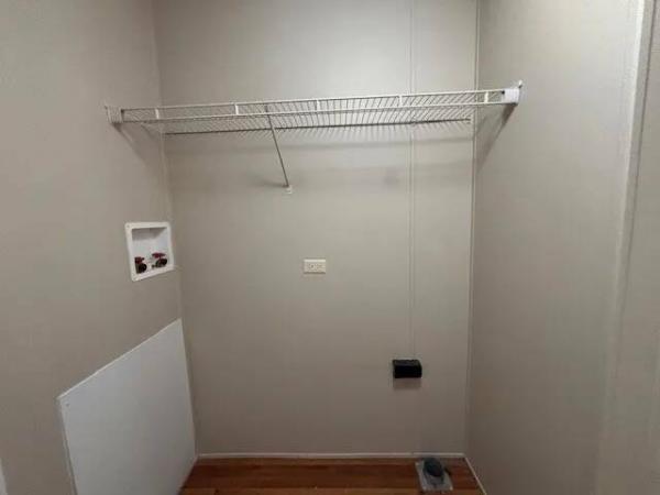 2016 BP-1664-32C  Home