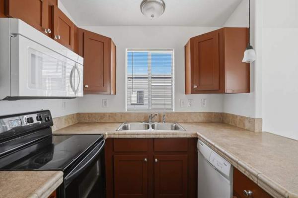 2013 Champion Manufactured Home