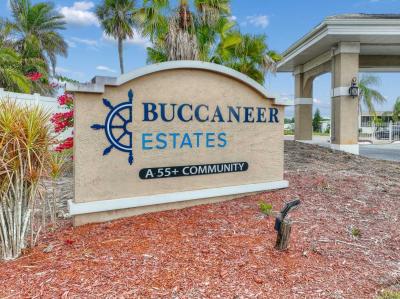 Photo 2 of 6 of home located at 319 Doubloon Drive North Fort Myers, FL 33917