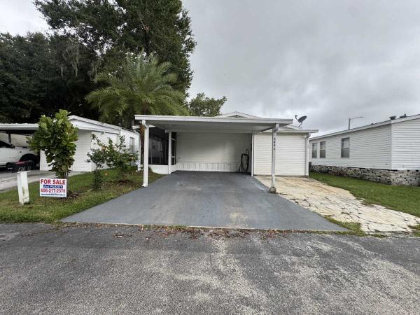 2005  Mobile Home For Sale