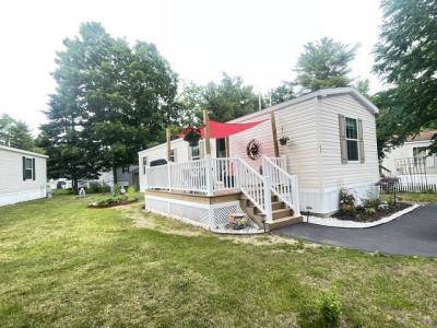 Photo 2 of 20 of home located at 43 Evergreen Drive Gorham, ME 04038
