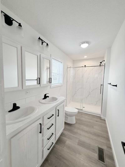 Photo 5 of 38 of home located at 23741 W Lakepoint Drive #149 Channahon, IL 60410