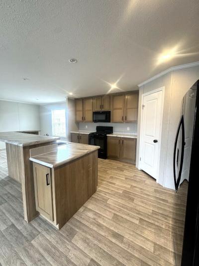 Photo 5 of 7 of home located at 26407 W Cherokee Dr Flat Rock, MI 48134