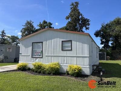 Photo 2 of 29 of home located at 3920 SW 30th Street Lot C28 Ocala, FL 34474
