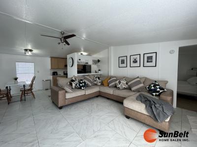 Photo 5 of 29 of home located at 3920 SW 30th Street Lot C28 Ocala, FL 34474