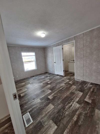 Photo 5 of 5 of home located at 4 Deerpath Dr., Chillicothe, OH 45601