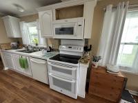 2002 Sjyline Oaksprings ltd Manufactured Home