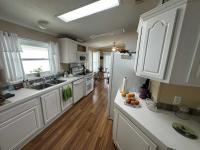2002 Sjyline Oaksprings ltd Manufactured Home