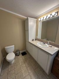 2002 Sjyline Oaksprings ltd Manufactured Home