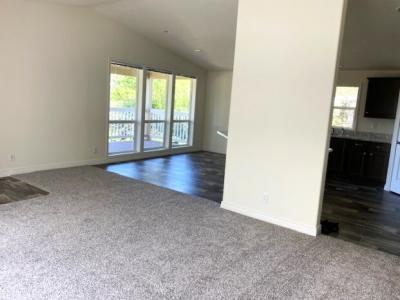 Photo 5 of 11 of home located at 269416 Hwy 36, Sp. #25 Cheshire, OR 97419