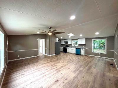 Photo 2 of 8 of home located at 225 Stratford Dr Hampton, GA 30228