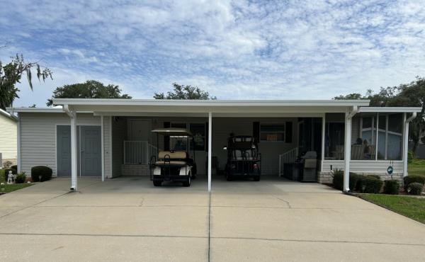 2004  Mobile Home For Sale