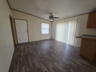 Photo 4 of 9 of home located at 472 Big Leaf Court Flint, MI 48506