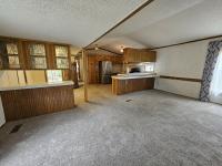 1992 Holly Park Unknown Mobile Home