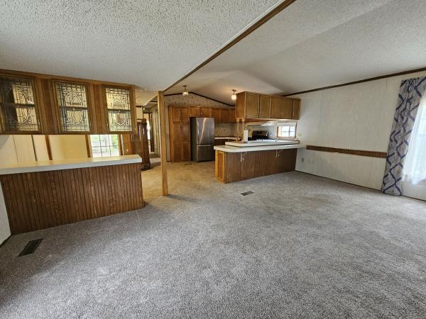 1992 Holly Park Unknown Mobile Home