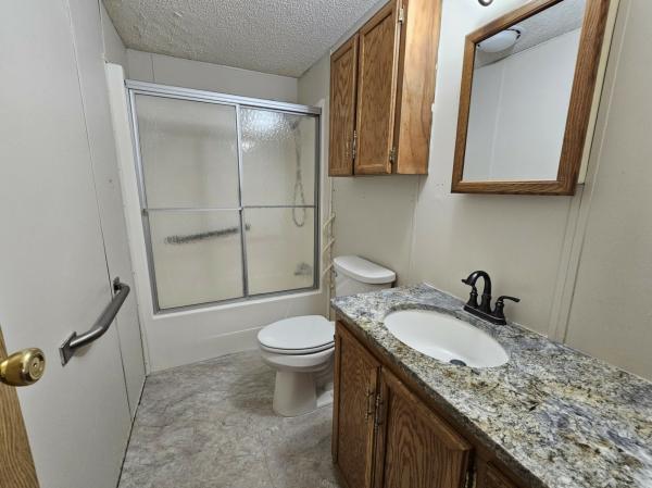 1992 Holly Park Unknown Mobile Home