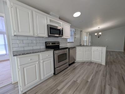 Photo 5 of 16 of home located at 362 Los Indios Edgewater, FL 32141