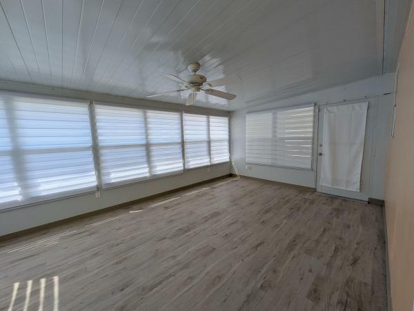2000 Palm Harbor Mobile Home