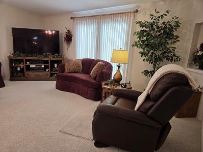 Photo 5 of 16 of home located at 284 Marianna Drive Auburndale, FL 33823