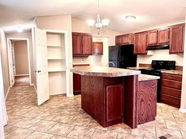 2022 Elliott Mobile Homes Solitaire Mobile Home