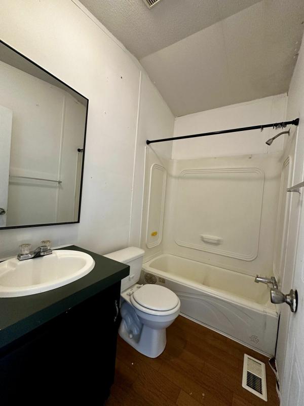 2004 Fleetwood Festival Mobile Home