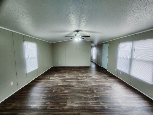 2012 Legacy Housing Ltd Heritage Mobile Home