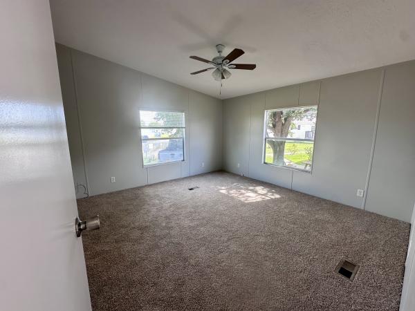 2000 Skyline Mobile Home