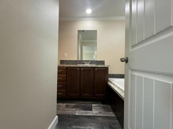 2017 Oak Creek Homes, LP  Home
