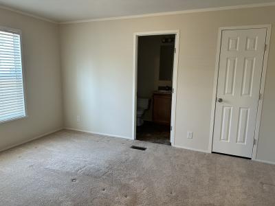 Photo 2 of 12 of home located at 4261 Grange Hall Rd #170 Holly, MI 48442