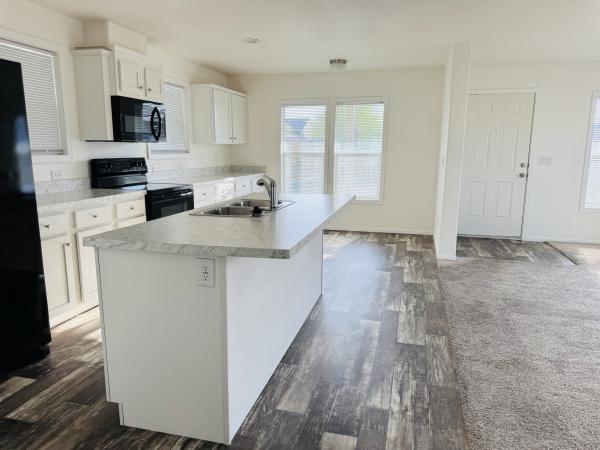 2023 Clayton 51XPS24523A Mobile Home