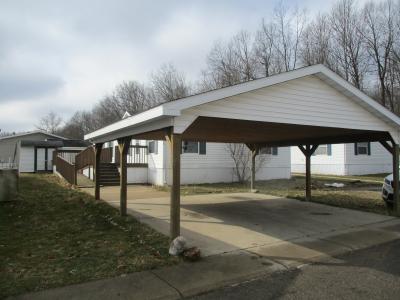 Photo 2 of 9 of home located at 4245 W. Jolly Rd. Lot #115 Lansing, MI 48911