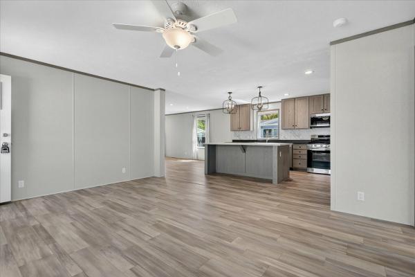2026 Clayton 732 95PLH28563IH26  Home