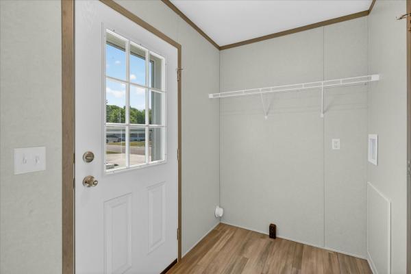 2026 Clayton 732 95PLH28563IH26  Home