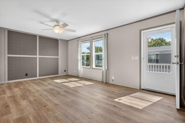 2026 Clayton 739 95PLH28563HH26  Home