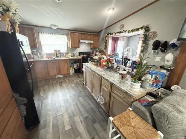 2006 Skyline Woodbridge Mobile Home