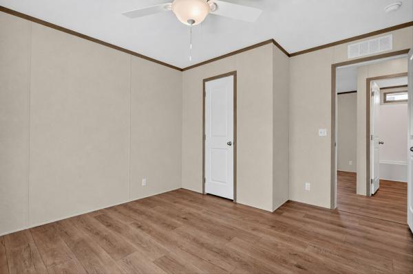 2026 Clayton 739 95PLH28563HH26  Home