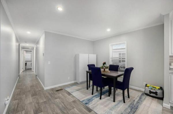 2022 Champion Sugarcreek Express Premier Mobile Home