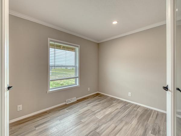 2026 Adventure 145 4723DUMH  Home