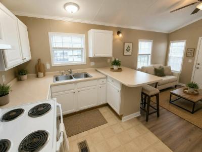 Photo 4 of 18 of home located at 1109 Chicago Bulls St Avon Park, FL 33825