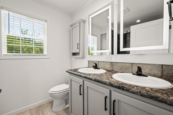 2026 Redman 11 NWDSA24405  Home