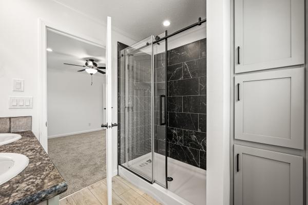 2026 Redman 11 NWDSA24405  Home