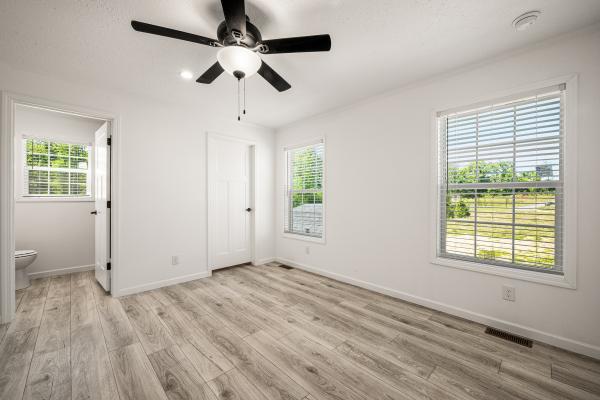 2026 Redman NWDSA8598-25  Home