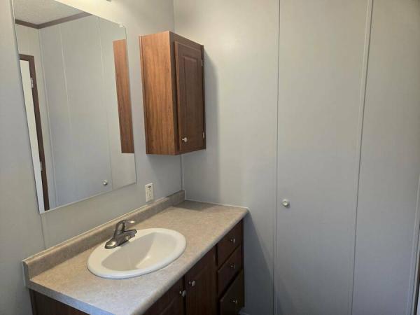 2020 LH167232B-F  Home