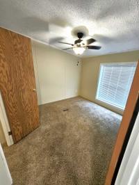 1994 Friendship Manufactured Home