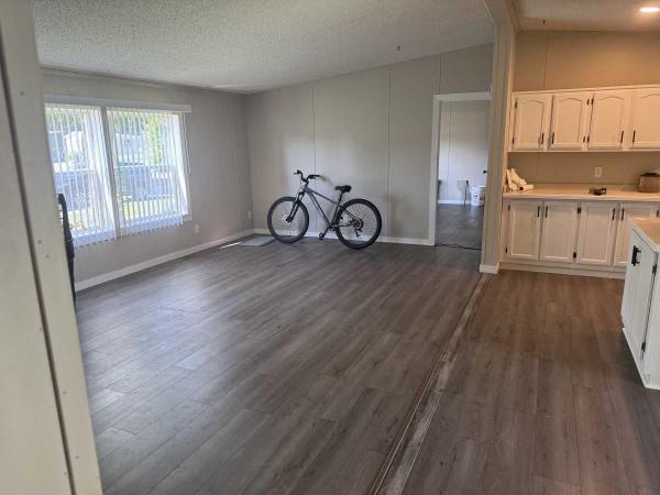 1996 Friendship  Manufactured Home