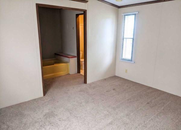 1987 Manufactured Home