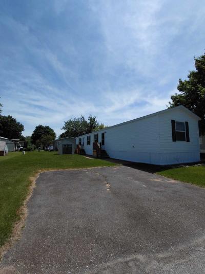 Mobile Home at 3861 Apple St. Clarkston, MI 48348