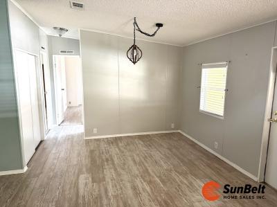 Photo 2 of 25 of home located at 1617 Apache Trail Leesburg, FL 34748